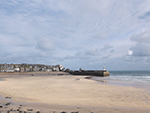 Harbour Beach - St Ives - Sunny Winters Day