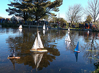 Film - Model Boat Sailing - Consols Pond St Ives Film - Model Boat Sailing - Consols Pond St Ives